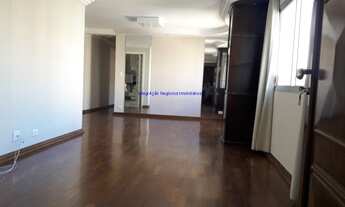 Imagem 5: Apartamento 130m², 3 quartos (1 suite), 3 banheiros, 1 vaga de garagem. Imóvel reformado