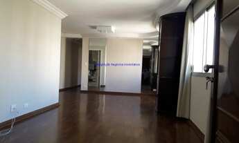 Imagem 4: Apartamento 130m², 3 quartos (1 suite), 3 banheiros, 1 vaga de garagem. Imóvel reformado