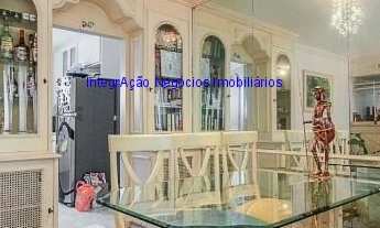 Imagem: Condomínio com portaria e segurança. Ótima