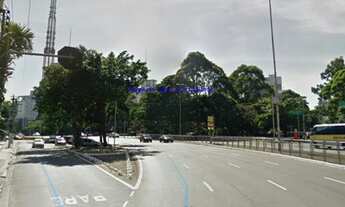 Imagem 3: Loja 637m², 9 banheiros, subsolo, térril, é possível fazer divisões e locar individualment