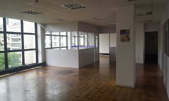 Imagem 5: Conjunto Comercial 212m², 05 banheiros, com grande quantidade de divisórias perfazendo nov