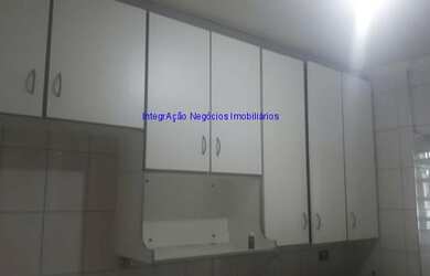 Imagem 10: Condomínio com portaria e segurança. Ótima localização 400 metros da estação de metrô Osc