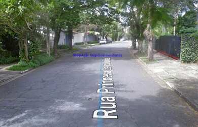 Imagem 4: O terreno possui 974m2 com a frente de28m2. Oportunidade sem igual de terreno com 974m2 n