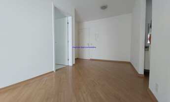 Imagem 6: Condomínio com: Segurança, Portaria, Churrasqueira, Jardim, Piscina, Sala De Ginástica e S