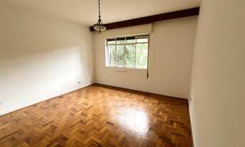 Imagem 7: Apartamento 135m², 03 dormitórios e 02 banheiros. Condomínio com portaria e segurança. E