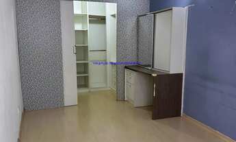 Imagem 7: Casa Sobrado 185m², 03 dormitórios e 02 banheiros. Excelente localização, entre as Alamed