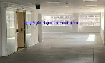 Imagem 5: Conjunto Comercial 376,67m², 02 banheiros e 04 vagas de garagem. Condomínio com portari