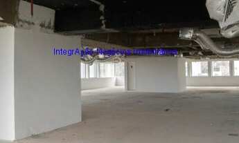 Imagem 2: Conjunto Comercial 397,42m², 02 banheiros e 06 vagas de garagem. Condomínio com portaria