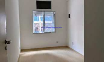 Imagem 4: Casa Sobrado 185m², 03 dormitórios e 02 banheiros. Excelente localização, entre as Alamed