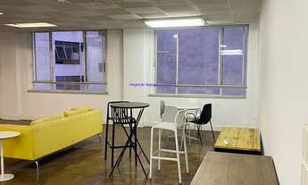 Imagem 5: Condomínio com recepção e segurança. Excelente localização á 03 minutos andando para a es