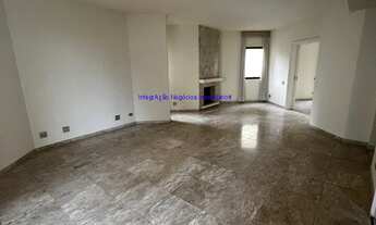 Imagem 2: Apartamento 200m², 03 dormitórios, 04 banheiros e 03 vagas de garagem. Portaria com Segur