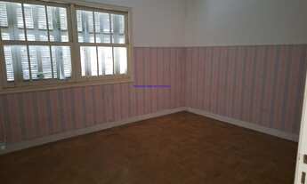 Imagem 7: Casa 150m², sendo casa principal + edícula; a casa com 2 dormitórios (sendo 1 suíte), 3 ba