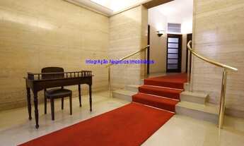 Imagem 4: Condomínio com portaria 24hrs e jardim. Excelente localização entre as Ruas Rio de Janeir