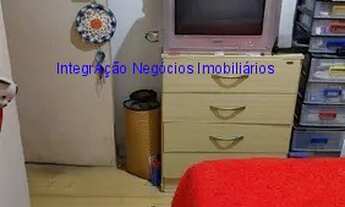 Imagem 6: Condomínio com portaria e segurança. Excelente localização, entre as Ruas Doutor Albuquer