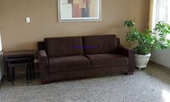 Imagem 6: Condomínio com segurança e portaria 24h. Excelente localização à 7 minutos andando da Ave