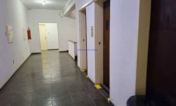 Imagem 2: Apartamento Studio 30m² e 01 banheiro. Condomínio com portaria e segurança. Excelente lo