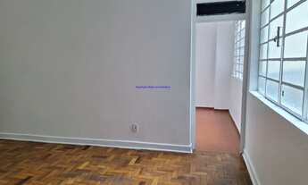 Imagem 4: Condomínio com elevador, zelador e segurança. Excelente localização à 6 minutos andando p