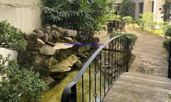 Imagem 6: Condomínio com portaria e segurança. Excelente localização á 6 minutos andando da estação