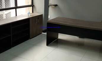 Imagem 3: Conjunto Comercial 200m² e 04 banheiros. Condomínio com recepção e segurança. Excelent