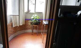 Imagem 3: Condomínio com elevador e zelador. Excelente localização à 6 minutos andando para a Estaç