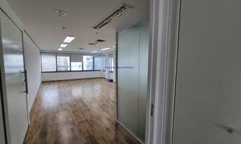 Imagem 4: Conjunto comercial 100m², 01 copa, 03 banheiros e 03 vagas de garagem. Condomínio com se