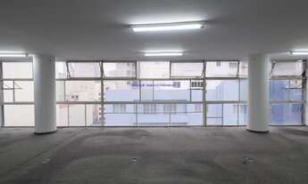 Imagem 5: Conjunto Comercial 173m² e 04 banheiros. Condomínio com recepção e segurança. Excelente