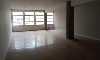 Imagem 3: Conjunto Comercial 112m² e 02 banheiros. Condomínio com recepção e segurança. Excelente