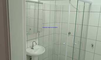 Imagem 5: Condomínio com portaria e segurança . Excelente localização á 7 minutos andando para a