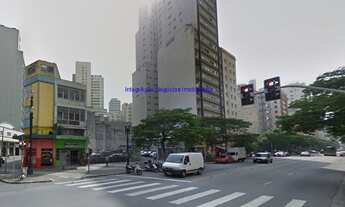 Imagem 6: Terreno 872m². Excelente localização, á 5 minutos andando para a estação do metrô Republi