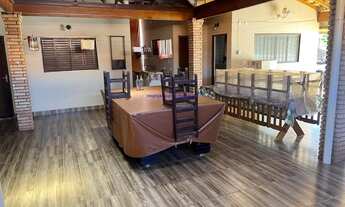 Imagem 6: Rancho 585m² 04 dormitórios, 05 banheiros e 05 vagas de garagem, piscina e churrasqueira