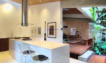 Imagem 5: Casa MOBILIADA 500m², 05 dormitórios (sendo 03 suítes), 05 banheiros, 06 vagas de garagem