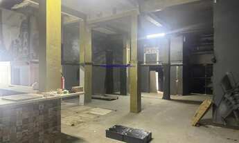 Imagem 7: Loja 255m² e 06 banheiros. Excelente localização á 6 minutos andando para a estação do