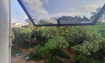 Imagem 4: Conjunto Comercial MOBILIADO 273m², 09 salas e 02 banheiros; Possui 10 aparelhos de ar-con