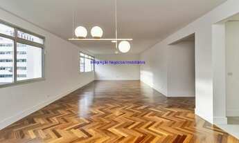 Imagem 3: Apartamento 240m², 04 dormitórios (sendo 01 suíte), 03 banheiros e 01 vaga na garagem. Co