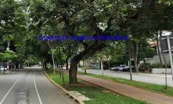 Imagem 3: Casa 250m², 04 salas, 01 copa, 05 banheiros e 05 vagas de garagem. Excelente localização