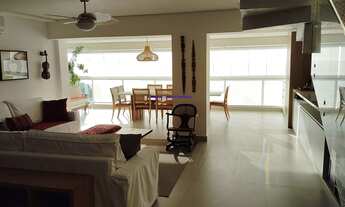 Imagem 5: Apartamento Cobertura MOBILIADO 300m², 05 dormitórios (sendo suítes), 06 banheiros e 03 va