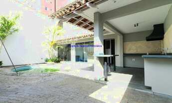 Imagem 4: Casa comercial com 600 m², 18 cômodos, 6 banheiros e 6 vagas. Anteriormente utilizada como