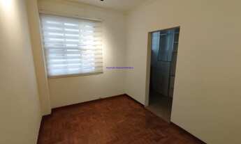 Imagem 2: Condomínio com portaria 24hrs. Excelente localização á 6 minutos andando para a estação d