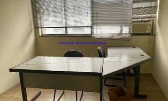 Imagem 7: Conjunto comercial, 04 salas e 03 banheiros. Condomínio com recepção e segurança. Excele