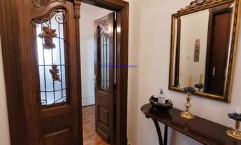 Imagem 4: Apartamento 400m², 04 dormitórios (sendo 01 suíte), 04 banheiros e 02 vagas de garagem. C