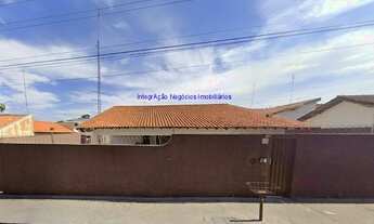 Imagem 6: Casa 360m², 03 dormitórios, 03 banheiros, piscina e edícula. Excelente localização, entre