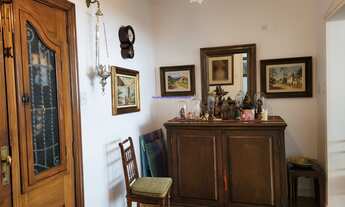 Imagem 6: Apartamento 400m², 04 dormitórios (sendo 01 suíte), 04 banheiros e 02 vagas de garagem. C