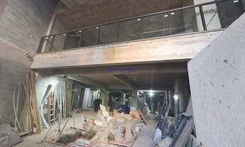 Imagem 3: Loja 775,39 m² e 02 banheiros. Excelente localização á 7 minutos andando para a estação d