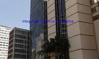 Imagem 2: Loja 701,04m², 02 banheiro e 12 vagas de garagem. Excelente localização, á 6 minutos anda