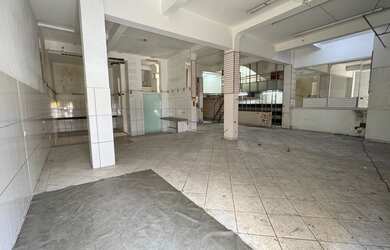 Imagem 5: Loja 88,97m² e 02 banheiros. Excelente localização, á 10 minutos andando para a estação d