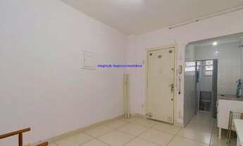 Imagem 4: Apartamento 33m², 01 dormitório e 01 banheiro. Condomínio com segurança e portaria. Exce