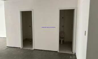 Imagem 6: Condomínio com segurança e portaria. Excelente localização, à 2 minutos andando para a Es