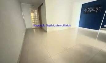 Imagem 2: Condomínio com recepção e segurança. Excelente localização á 35 segundos andando para a e