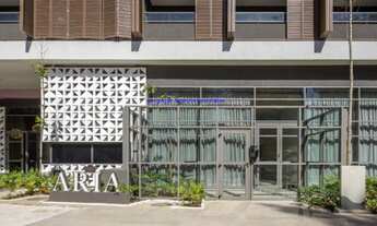 Imagem 7: Loja 1.215m²; Sendo 583m² de piso inferior, 632m² piso superior, 12 banheiros e 01 vaga de