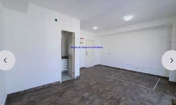 Imagem 6: Condomínio com portaria, segurança, piscina, academia, salão de festas e playground. Exce